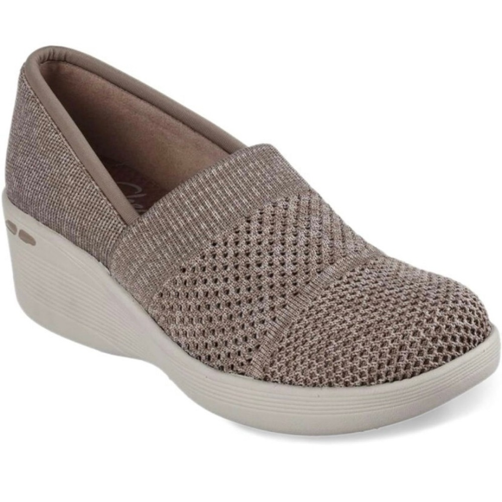 Skechers Women's Comfort Wedge Pump